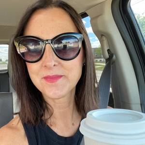 Meet your Posher, Rhonda